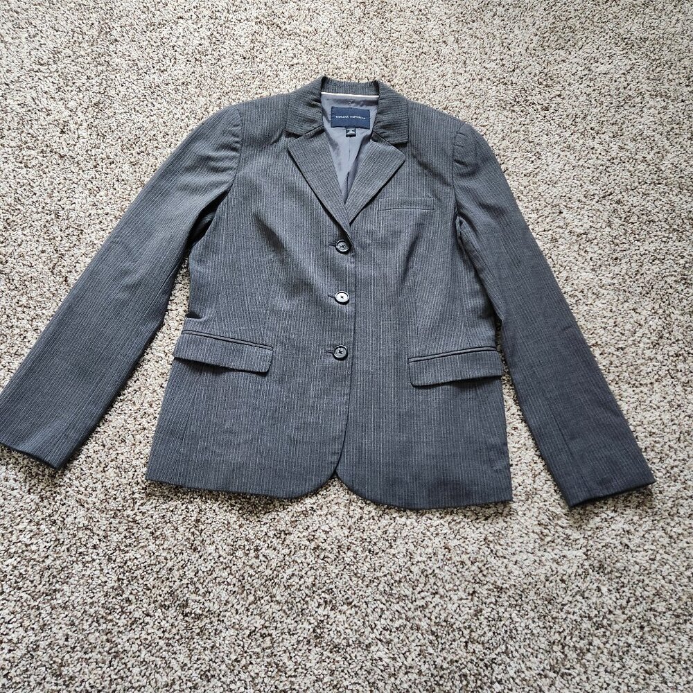 Banana Republic Gray Textured Blazer with Notched Lapel